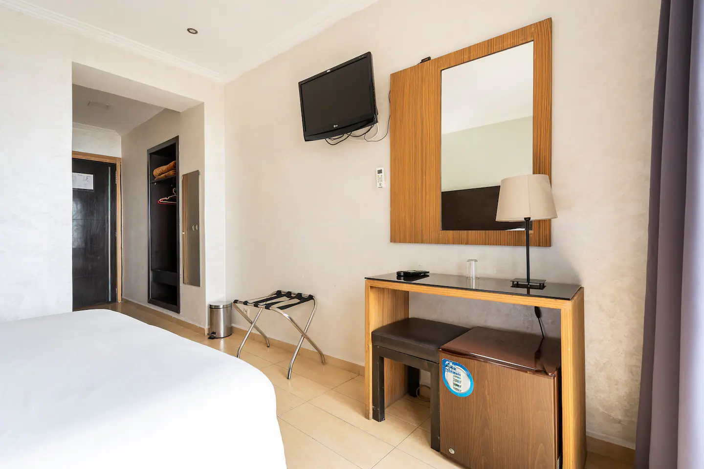 6ebd1194-73e3-45c3-8048-5cecbb3c2b99